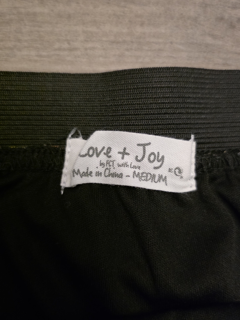 Skirt Love & Joy Black Floral Mesh Midi Skirt - Size Medium - Picture 5 of 7
